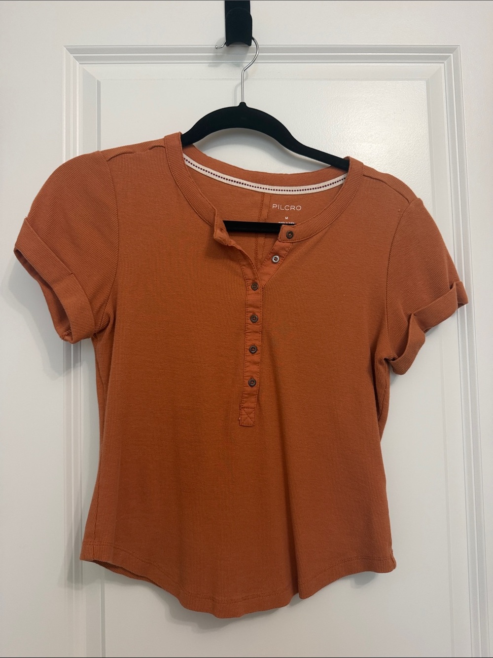 Pilcro Rust Henley Short-Sleeve Tee
